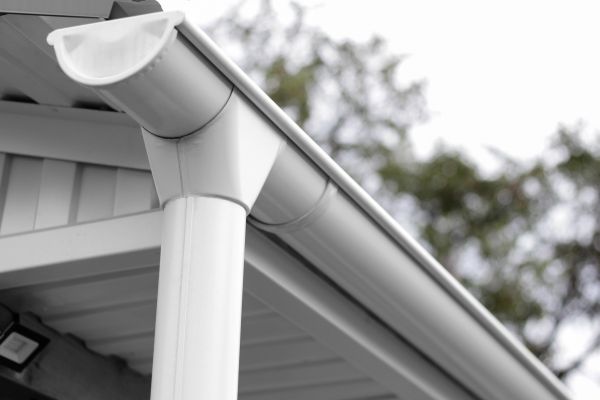 Gutter Service in Richland