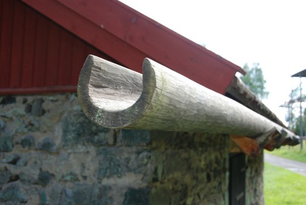 Cost of Wooden Gutter Repair in Richland
