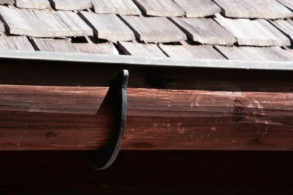 Cost of Wooden Gutter Replacement in Richland