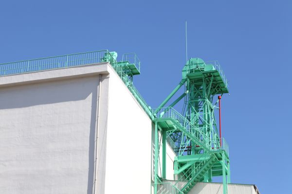 Cost of Industrial Gutter Installation in Richland