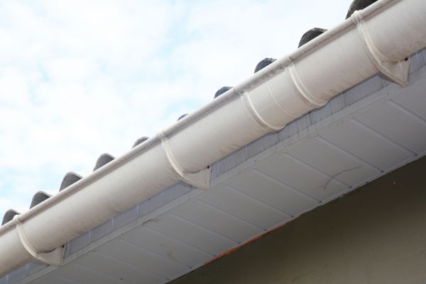 Cost of Plastic Gutter Installation in Richland